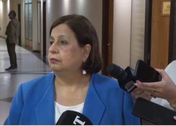 Esperanza Martínez: «ellos son hoy la bolsa de gatos»