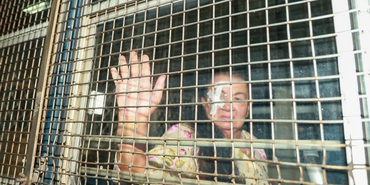 Exprimera dama de Sri Lanka es arrestada por acusaciones de corrupción