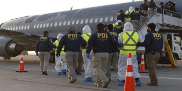 Kast reportó que 1.874 extranjeros han sido expulsados de Chile este año