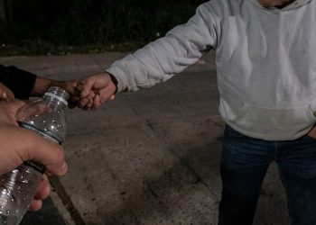 «No quise hacerme el héroe»; relato del paraguayo que ayudó a un adulto mayor en Madrid
