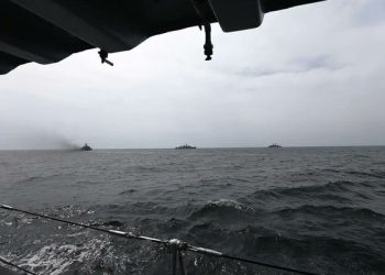 Dos barcos fueron atacados por drones en el mar Negro; uno se hundió