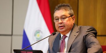 Leite pide no subestimar a Horacio Cartes y afirma que el «mercado de pases» está abierto