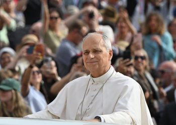 El informe posterior a la cirugía confirma que el papa León XIV fue operado por cáncer de pulmón