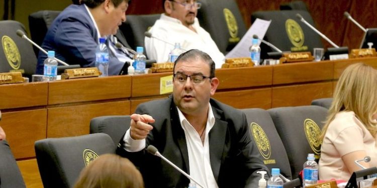 Corte anula sobreseimiento de exdiputado y ordena nuevo juicio oral
