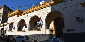 Fiscalía pide juicio oral para 12 acusados por desvío en la Caja Municipal
