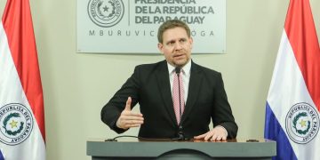 Imputan a extitular de Petropar por enriquecimiento ilícito y a su exesposa por lavado