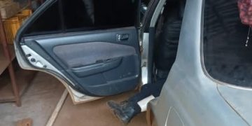 Fue a descansar a su vehículo y lo hallaron sin vida al día siguiente