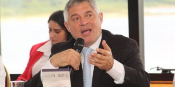 El MEC suma 108 exclusiones y 16 sumarios por el caso de títulos falsos