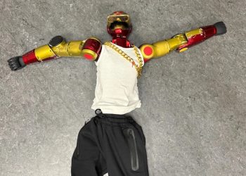 Policía alemana confiscó robot por presunto caso de acoso sexual a una joven