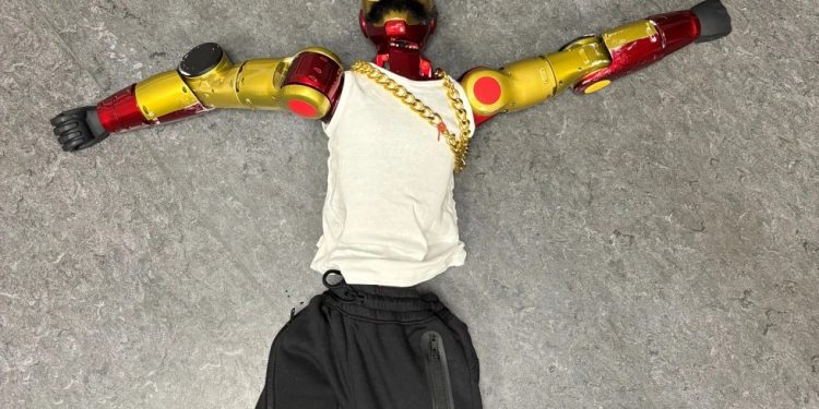 Policía alemana confiscó robot por presunto caso de acoso sexual a una joven