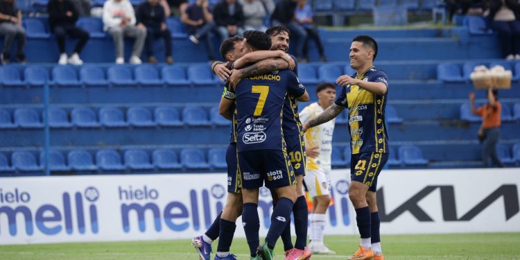 Sportivo Trinidense vence a Luqueño y escala a la tercera posición del Torneo Clausura